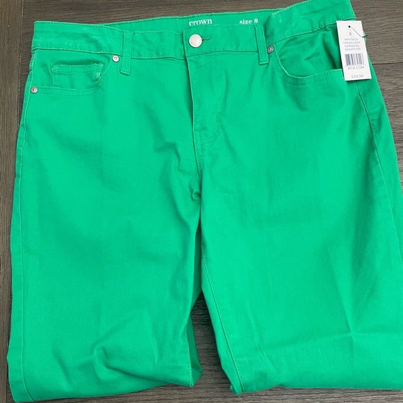 Crown & Ivy Vibrant Green Crop Pants - Picture 5 of 5
